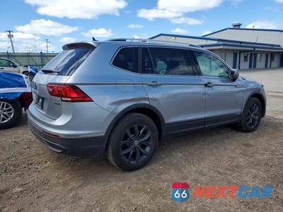 Trzecie zdjęcie samochodu z tyłu: 2024 VOLKSWAGEN TIGUAN SE VIN:3VVMB7AX7RM175681 - miniatura