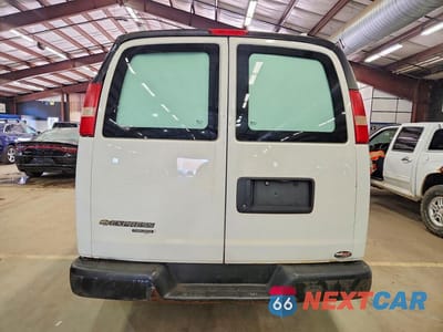 Zdjęcie 6 z 13 samochodu: 2014 CHEV EXPRESS G2500 VIN:1GCWGFCA4E1123119 - miniatura
