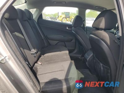 Zdjęcie 10 z 12 samochodu: 2018 KIA OPTIMA LX VIN:5XXGT4L32JG204754 - miniatura