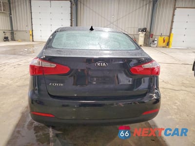 Zdjęcie 6 z 12 samochodu: 2015 KIA FORTE LX VIN:KNAFK4A69F5323874 - miniatura