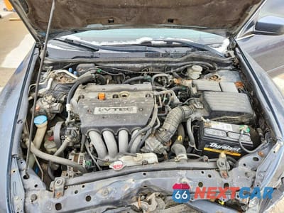 Zdjęcie 11 z 13 samochodu: 2006 HONDA ACCORD EX VIN:1HGCM56846A010059 - miniatura