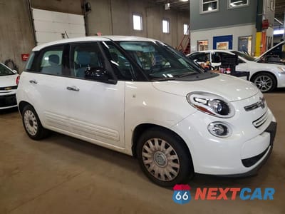 Czwarte zdjęcie samochodu z boku: 2015 FIAT 500L POP VIN:ZFBCFAAH6FZ033372 - miniatura