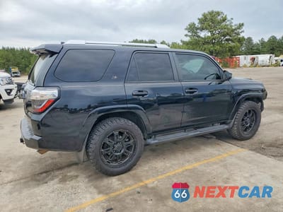 Trzecie zdjęcie samochodu z tyłu: 2017 TOYOTA 4RUNNER SR5 VIN:JTEZU5JR1H5161506 - miniatura
