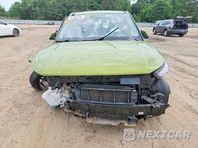 Piąte zdjęcie samochodu w środku: 2024 HYUNDAI VENUE SE VIN:KMHRB8A38RU319186 - miniatura