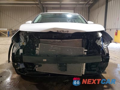 Piąte zdjęcie samochodu w środku: 2026 KIA SPORTAGE LX VIN:5XYK2CDF8TG409638 - miniatura