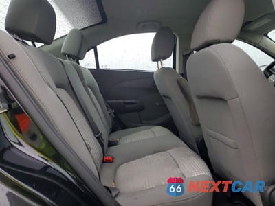 Zdjęcie 10 z 12 samochodu: 2018 CHEVROLET SONIC LS VIN:1G1JB5SH6J4115624 - miniatura