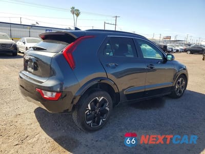 Trzecie zdjęcie samochodu z tyłu: 2024 KIA NIRO WIND VIN:KNDCR3L14R5087149 - miniatura
