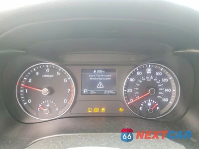 Zdjęcie 9 z 12 samochodu: 2021 KIA FORTE LXS VIN:3KPF24AD8ME333184 - miniatura