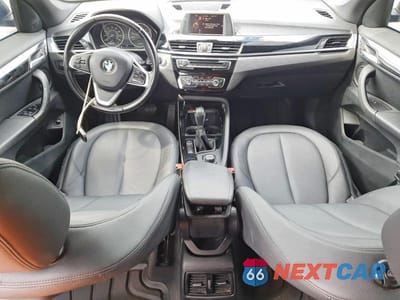 Zdjęcie 8 z 13 samochodu: 2016 BMW X1 XDRIVE28I VIN:WBXHT3Z33G4A48786 - miniatura