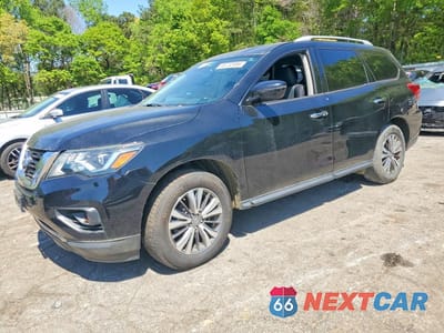 2019 NISSAN PATHFINDER SV 5N1DR2MM4KC587395 - główne zdjęcie licytacji z USA - miniatura