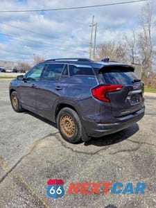 Trzecie zdjęcie samochodu z tyłu: 2018 GMC TERRAIN SLE VIN:3GKALTEV3JL298098 - miniatura