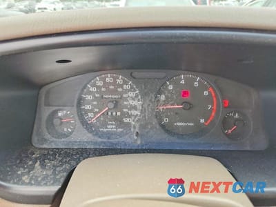 Zdjęcie 9 z 11 samochodu: 1997 NISSAN PATHFINDER XE VIN:JN8AR05Y2VW165484 - miniatura