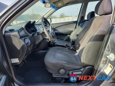 Zdjęcie 7 z 12 samochodu: 2005 MITSUBISHI OUTLANDER LS VIN:JA4LZ31F25U049170 - miniatura