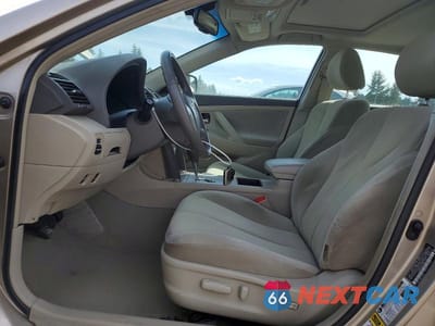 Zdjęcie 7 z 11 samochodu: 2008 TOYOTA CAMRY HYBRID BASE VIN:4T1BB46K08U031753 - miniatura