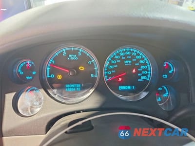 Zdjęcie 9 z 12 samochodu: 2008 GMC SIERRA K2500 HEAVY DUTY VIN:1GTHK23608F176094 - miniatura