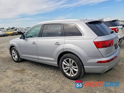 Drugie zdjęcie samochodu z przodu: 2017 AUDI Q7 PREMIUM VIN:WA1AAAF70HD003930 - miniatura