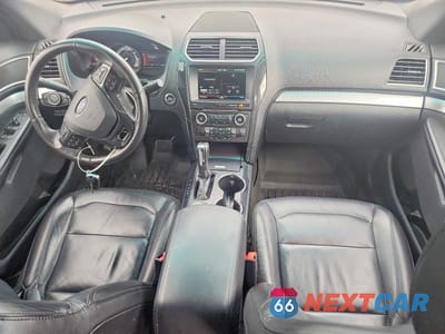 Zdjęcie 8 z 13 samochodu: 2016 FORD EXPLORER XLT VIN:1FM5K8D89GGB27065 - miniatura