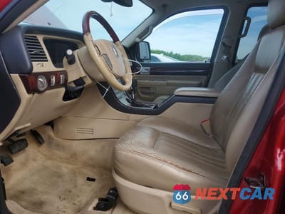 Zdjęcie 7 z 13 samochodu: 2005 LINCOLN AVIATOR VIN:5LMEU68H35ZJ04856 - miniatura