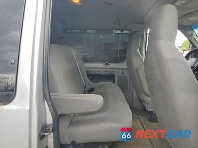 Zdjęcie 11 z 13 samochodu: 2012 FORD ECONOLINE E350 SUPER DUTY WAGON VIN:1FBNE3BL7CDA61105 - miniatura