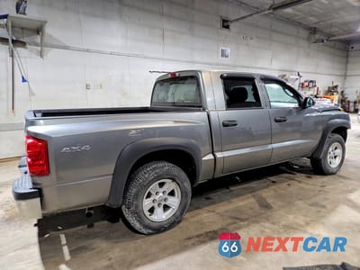 Trzecie zdjęcie samochodu z tyłu: 2011 DODGE DAKOTA SLT VIN:1D7RW3GK9BS686972 - miniatura