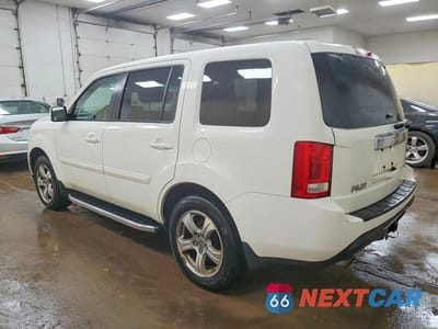 Drugie zdjęcie samochodu z przodu: 2015 HONDA PILOT EXLN VIN:5FNYF4H77FB024316 - miniatura