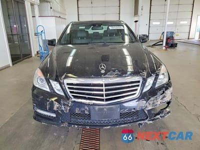 Piąte zdjęcie samochodu w środku: 2012 MERCEDES-BENZ E 350 4MATIC VIN:WDDHF8JB5CA633842 - miniatura