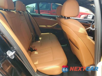 Zdjęcie 10 z 12 samochodu: 2022 BMW 530 I VIN:WBA53BH05NWX66658 - miniatura