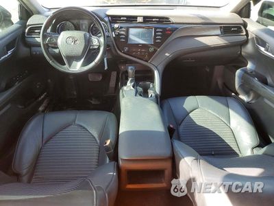Zdjęcie 8 z 13 samochodu: 2020 TOYOTA CAMRY SE VIN:4T1G11AK7LU904499 - miniatura