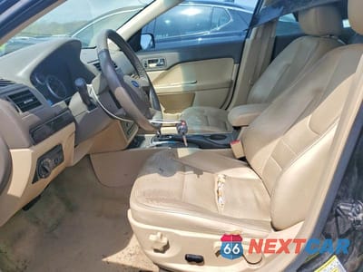 Zdjęcie 7 z 12 samochodu: 2009 FORD FUSION VIN:3FAHP081X9R191649 - miniatura