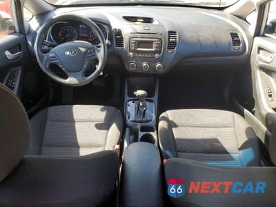 Zdjęcie 8 z 12 samochodu: 2018 KIA FORTE LX VIN:3KPFK4A74JE219463 - miniatura