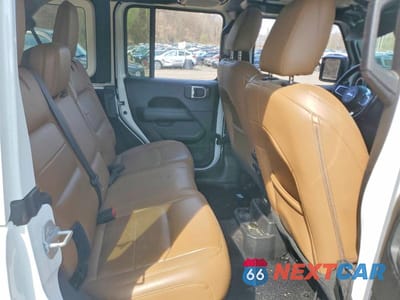Zdjęcie 11 z 13 samochodu: 2020 JEEP WRANGLER UNLIMITED SAHARA VIN:1C4HJXEN5LW308585 - miniatura