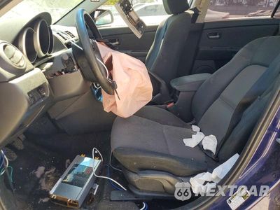 Zdjęcie 7 z 12 samochodu: 2006 MAZDA 3 I VIN:JM1BK32F061408443 - miniatura