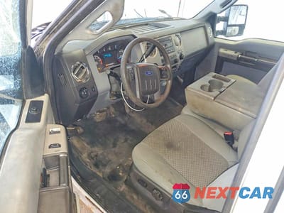 Zdjęcie 8 z 11 samochodu: 2013 FORD F250 SUPER DUTY UTILITY / SERVICE TRUCK VIN:1FT7X2B62DEB62356 - miniatura