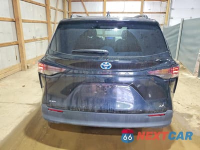 Zdjęcie 6 z 13 samochodu: 2025 TOYOTA SIENNA LE VIN:5TDKRKEC0SS233471 - miniatura