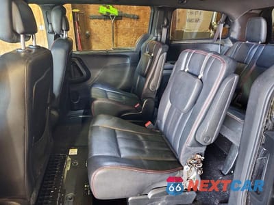 Zdjęcie 11 z 14 samochodu: 2018 DODGE GRAND CARAVAN GT VIN:2C4RDGEG4JR239004 - miniatura