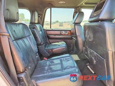 Zdjęcie 11 z 14 samochodu: 2015 LINCOLN NAVIGATOR VIN:5LMJJ2JTXFEJ15232 - miniatura
