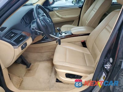 Zdjęcie 7 z 13 samochodu: 2009 BMW M5 VIN:5UXFE43569L267647 - miniatura