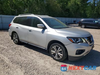 Czwarte zdjęcie samochodu z boku: 2017 NISSAN PATHFINDER S VIN:5N1DR2MMXHC910454 - miniatura