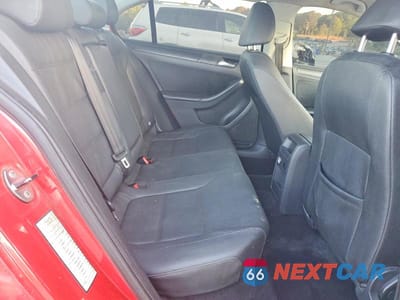 Zdjęcie 10 z 12 samochodu: 2012 VOLKSWAGEN JETTA VIN:3VWDP7AJ7CM050082 - miniatura