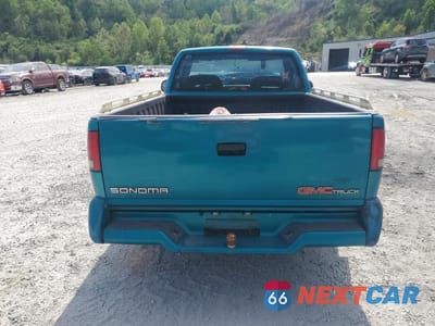 Zdjęcie 6 z 12 samochodu: 1994 GMC SONOMA VIN:1GTCS1449RK521407 - miniatura
