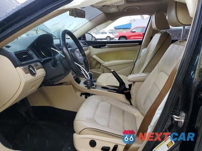 Zdjęcie 7 z 12 samochodu: 2016 VOLKSWAGEN PASSAT SE VIN:1VWBS7A36GC013166 - miniatura