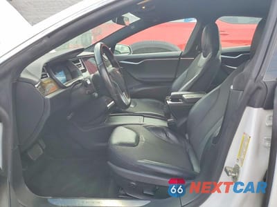 Zdjęcie 7 z 13 samochodu: 2016 TESLA MODEL S VIN:5YJSA1E10GF164065 - miniatura