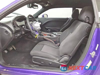 Zdjęcie 7 z 12 samochodu: 2019 DODGE CHALLENGER SXT VIN:2C3CDZAG1KH596658 - miniatura