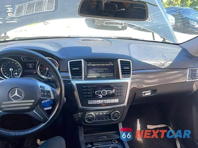 Zdjęcie 9 z 12 samochodu: 2015 MERCEDES-BENZ GL 450 4MATIC VIN:4JGDF6EE4FA475169 - miniatura