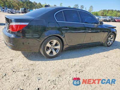 Trzecie zdjęcie samochodu z tyłu: 2008 BMW 528 I VIN:WBANU53518CT11006 - miniatura