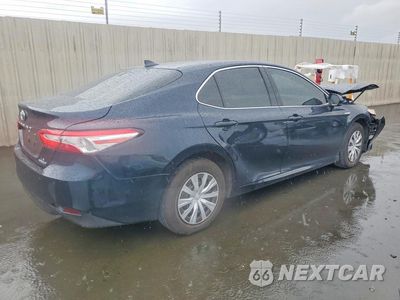 Trzecie zdjęcie samochodu z tyłu: 2019 TOYOTA CAMRY HYBRID LE VIN:4T1B31HK8KU008267 - miniatura