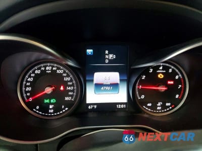 Zdjęcie 9 z 12 samochodu: 2015 MERCEDES-BENZ C 300 4MATIC VIN:55SWF4KB8FU089260 - miniatura