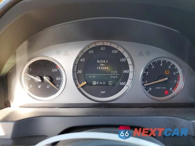 Zdjęcie 9 z 12 samochodu: 2008 MERCEDES-BENZ C 300 VIN:WDDGF54XX8F067091 - miniatura