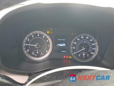 Zdjęcie 9 z 13 samochodu: 2020 HYUNDAI VENUE SEL VIN:KMHRC8A36LU018114 - miniatura