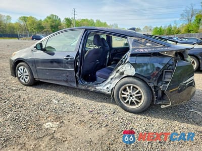 Drugie zdjęcie samochodu z przodu: 2018 TOYOTA PRIUS TWO VIN:JTDKBRFU2J3589778 - miniatura